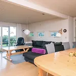 Сasa de vacaciones 6 Person In Knebel Ørby