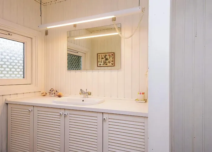 Дом отдыха 6 Person In Knebel