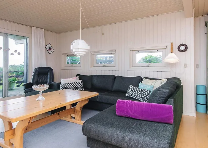 6 Person In Knebel Дом отдыха *