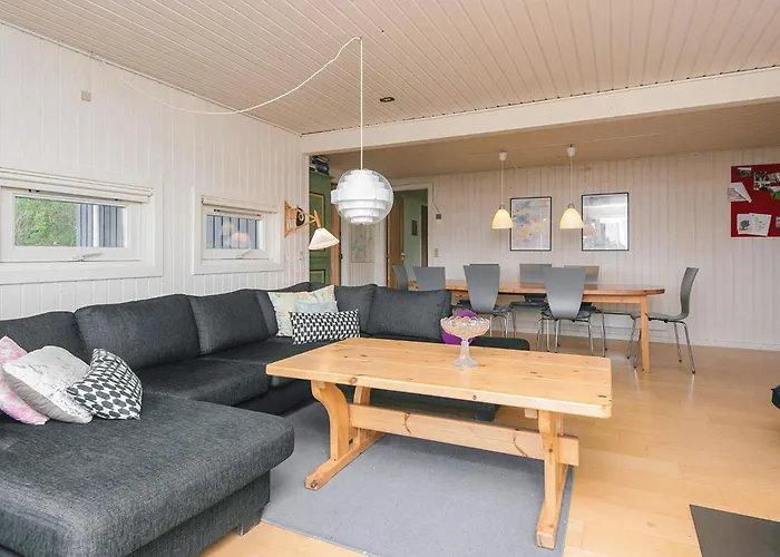 Дом отдыха 6 Person In Knebel Ёрбю